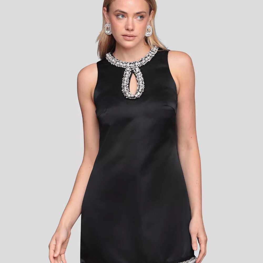 Avec Les Filles Women's Embellished Neckline Shift Dress